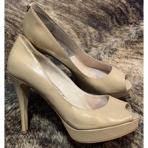MICHAEL KORS Sz 7.5 Erika Nude Peep Toe Platform Stiletto Pumps
